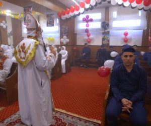 نزلاء بمراكز الإصلاح يحتفلون بعيد الميلاد