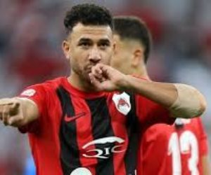 الأهلي ينهي إجراءات انتقال تريزيجيه للرياض السعودي موسمين بـ1.5مليون دولار