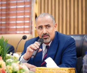 مجلس القيادة الرئاسي اليمني: عيدروس الزبيدي ارتكب جرم الخيانة العظمى للمساس باستقلال الدولة