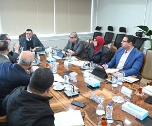 وزير الإسكان يستعرض التصور المبدئي لمشروع سكني جديد للإسكان المتوسط