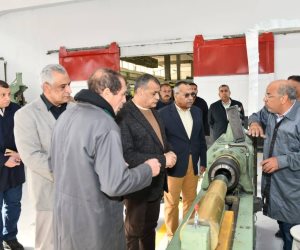 وزير الإنتاج الحربي: «هليوبوليس للصناعات الكيماوية» قلعة صناعية كبرى تساهم في الإنتاج العسكري والمدني