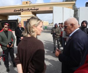 خلال زيارتها لمتبر رفح.. وزيرة الخارجية الإيرلندي: ستقدّم 42 مليون يورو كمساعدات إنسانية للشعب الفلسطيني ( صور) 