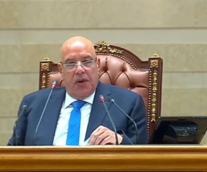 رئيس النواب يشيد بمدرسة الدبلوماسية المصرية خلال لقائه بوزير الخارجية