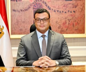 وزير الإسكان يستقبل محافظ دمياط لبحث ملفات العمل المشترك وتعزيز أوجه التعاون