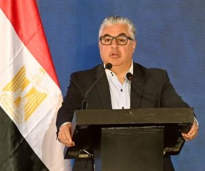 رئيس اقتصادية قناة السويس:  مشروع محطة البحر الأحمر لتداول الحاويات يكتب سطرًا جديدًا في حركة التداول