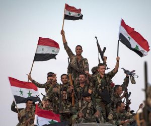 الجيش السوري يعلن السيطرة على مدينة الطبقة وسد الفرات