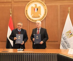 وزير التعليم العالي ومدير مكتبة الإسكندرية يوقعان بروتوكول تعاون لافتتاح سفارة المعرفة بمكتب مصر للعلاقات الثقافية والتعليمية ببرلين