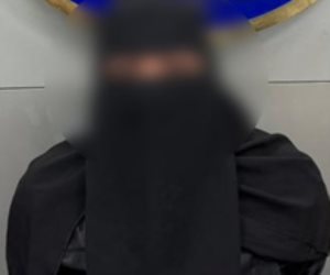 كشف ملابسات فيديو متداول حول ادعاء سيدة بتعدي فرد شرطة على والدها