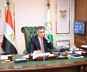 محافظ الجيزة يتواصل هاتفيًا مع طلاب «الإعدادية» بمستشفى 57357 ويطمئن على حالتهم الصحية