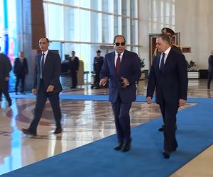 شاهد.. وصول الرئيس السيسي إلى أكاديمية الشرطة لحضور الاحتفال بعيد الشرطة