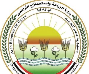 وزير الزراعة تحذر من صفحات وهمية تروج لبيع منتجاتها عبر مواقع الإنترنت وصفحات التواصل الاجتماعي