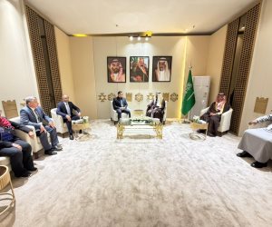 وزير الإسكان يتفقد أجنحة معرض "إيفات السعودية 2026" بالرياض لبحث توطين التكنولوجيا وجذب الاستثمارات العالمية