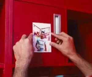 الأهلي يستعين بـ"حلم الطفولة" في تقديم لاعبه الجديد هادي رياض ..فيديو