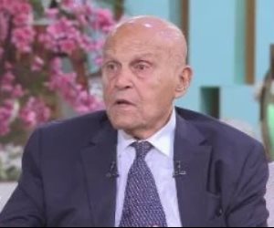 السير مجدي يعقوب يكشف لـ معكم سر تمسكه بالعلاج المجاني: الطب مش تجارة