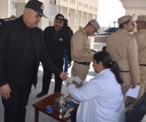 الداخلية تنظم حملة للتبرع بالدم بمشاركة عدد من رجال الشرطة بمديرية أمن البحر الأحمر