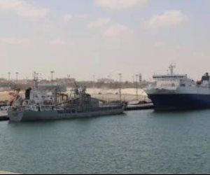 إعادة فتح ميناء العريش البحرى بعد تحسن الأحوال الجوية