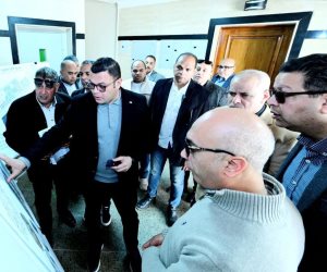 وزير الإسكان يتفقد المشروعات السكنية ومستشفى مدينة حدائق أكتوبر