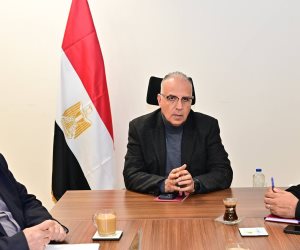 وزير الرى يتابع أعمال حماية الشواطيء المصرية للتعامل مع التأثيرات السلبية لتغير المناخ
