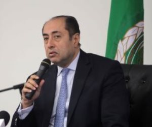 السفير حسام زكي: المنطقة ترفض العودة لدوائر الحرب والدبلوماسية ممر إلزامي لتجنب الصدام مع إيران