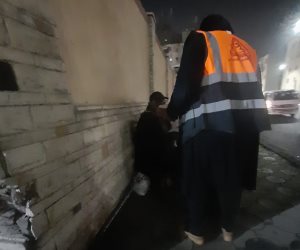 «التضامن»: فرق التدخل السريع تكثف حملاتها الليلية لإنقاذ أطفال وكبار بلا مأوى بالفيوم وبورسعيد