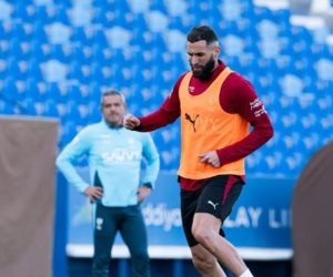 بنزيما يشارك لأول مرة في مران الهلال بعد انتقاله من الاتحاد.. صور