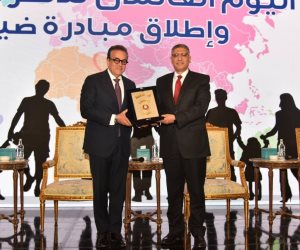 محافظ الجيزة يشهد فعاليات «اليوم العالمي للأسرة والسلام» بحضور وزير الصحة
