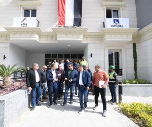 وزير الإسكان يتفقد العمارات السكنية بالحي اللاتيني وخزانات التكديس الجنوبية للمياه بالعلمين الجديدة