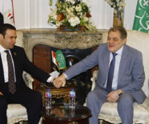 رئيس‭ ‬الوفد‭ ‬يستقبل‭ ‬رئيس‭ ‬حزب‭ ‬العدل ويؤكد: حزب‭ ‬العدل‭ ‬يمثل‭ ‬إضافة‭ ‬حقيقية‭ ‬للحياة‭ ‬السياسية‭ ‬المصرية