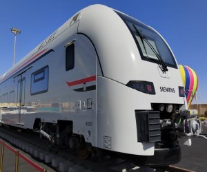 كامل الوزير: القطار الكهربائى السريع يغير مفهوم النقل فى مصر