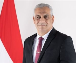 السيرة الذاتية للمهندس صلاح جمبلاط وزير الإنتاج الحربى الجديد