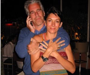 مقايضة الحقيقة بالحرية؟ جيسلين ماكسويل تطلب عفو ترامب لفضح أسرار إبستين