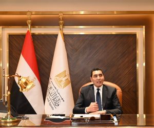 جوهر نبيل يصل مقر وزارة الشباب والرياضة لتسلم مهام عمله رسمياً