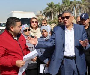 محافظ الجيزة يتفقد أعمال تطوير ورصف طرق المنطقة الصناعية والاستثمارية بأبو رواش