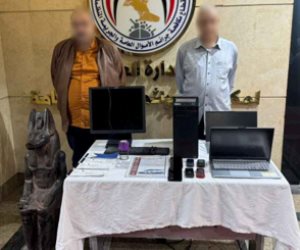 ضبط نصابين استوليا على ملايين الجنيهات لاستيراد سيارات كهربائية من الخارج