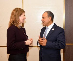 وزير الخارجية يلتقى وزيرة الدولة البريطانية للتنمية الدولية والشئون الأفريقية