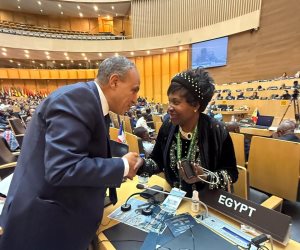 وزير الخارجية يلتقي مفوضة اللجنة الإفريقية لحقوق الإنسان ويؤكد على تعزيز التعاون المشترك