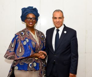 وزير الخارجية يلتقي مفوضة الطاقة والبنية التحتية بالاتحاد الأفريقي