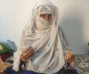 الموت يُغيّب أمّ المجاهدات "فرحانة".. و"صوت الأمة" ترصد أهم المحطات النضالية خلال مسيرة عطائها للوطن (صور)