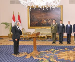 ​حنان مجدي محافظ الوادى الجديد: أول امرأة محافظاً لمحافظة حدودية و"أيقونة" لتمكين الكفاءات الشابة والنسائية