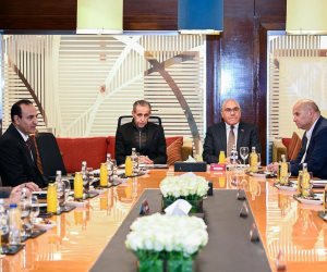 رئيس الهيئة العربية للتصنيع يتفقد باكورة إنتاج الشركة العربية السويسرية للمصاعد بمدينتي 