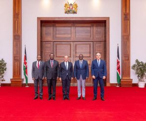 وزير الخارجية يسلم رسالة خطية من الرئيس السيسي لنظيره الكيني