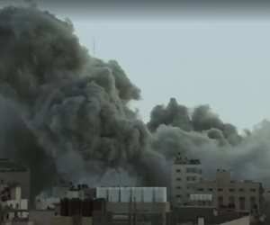 الحلقة 1.. مشاهد القصف والتدمير تفتتح أحداث مسلسل صحاب الأرض 