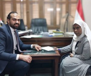 مديرية عمل القاهرة تستقبل 75 شابًا من ذوي الهمم لتسليمهم عقود عمل لائقة بأحد الشركات