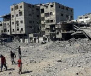 غارات إسرائيلية تستهدف شرق مدينة خان يونس جنوب قطاع غزة وقصف حى التفاح