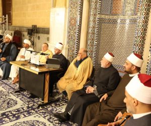 إطلاق ملتقى الفكر الإسلامي الدولي من مسجد الإمام الحسين بحضور نخبة من علماء العالم وآلاف الطلاب 