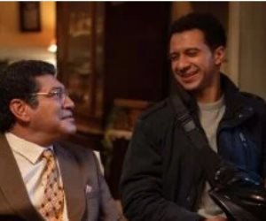 مسلسل عين سحرية الحلقة 5.. عصام عمر يتجسس على معرض سيارات أيمن الأسيوطي