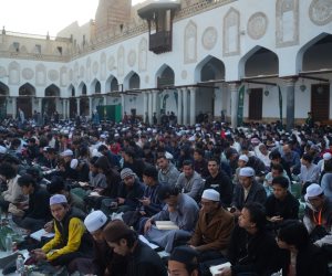 بيت الزكاة والصدقات: انتهاء توزيع 70 ألف وجبة على رواد الجامع الأزهر ضمن الأسبوع الأول لمبادرة «إفطار صائم» 