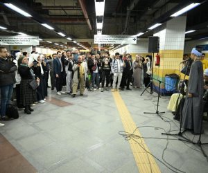 تفاعل واسع مع عرض السيرة الهلالية في مترو الأنفاق ضمن مبادرة وزارة الثقافة