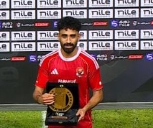 مروان عطية رجل مباراة الأهلى وسموحة فى الدورى