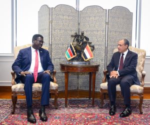 وزير الخارجية يستقبل نظيره الجنوب سوداني ويبحثان سبل تعزيز العلاقات الثنائية